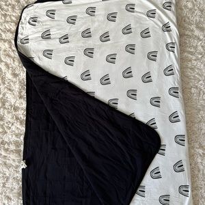 NWT KYTE TODDLER BLANKET